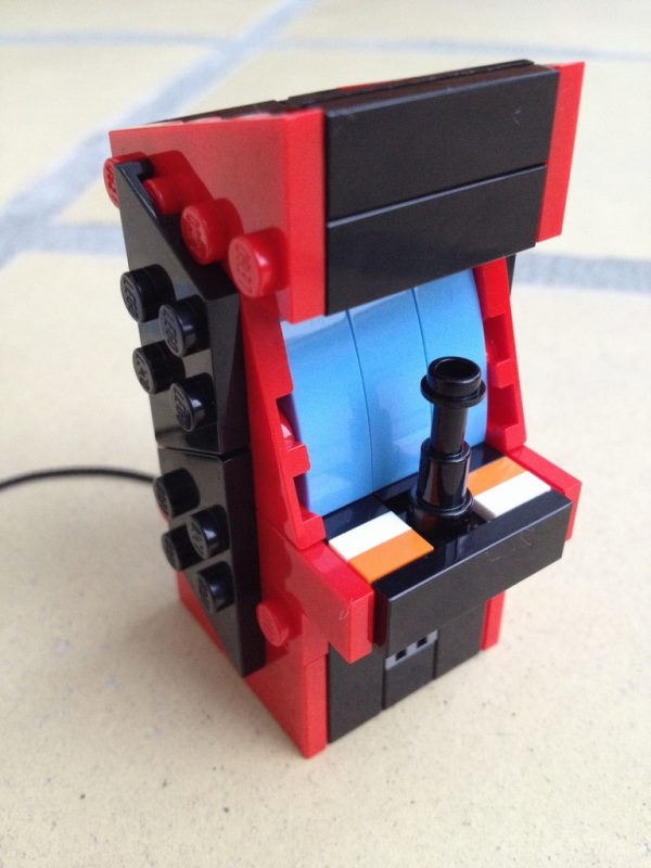 LEGO Arcade Machine – breadbox64.com